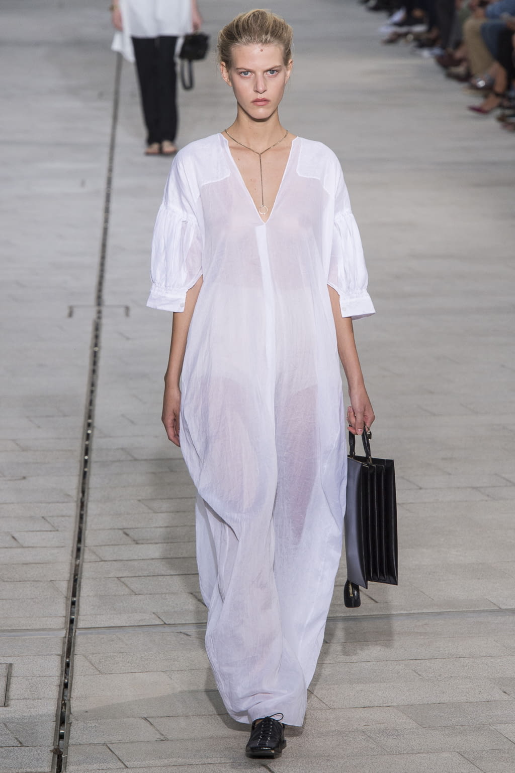 Fashion Week Milan Spring/Summer 2018 look 12 de la collection Jil Sander womenswear