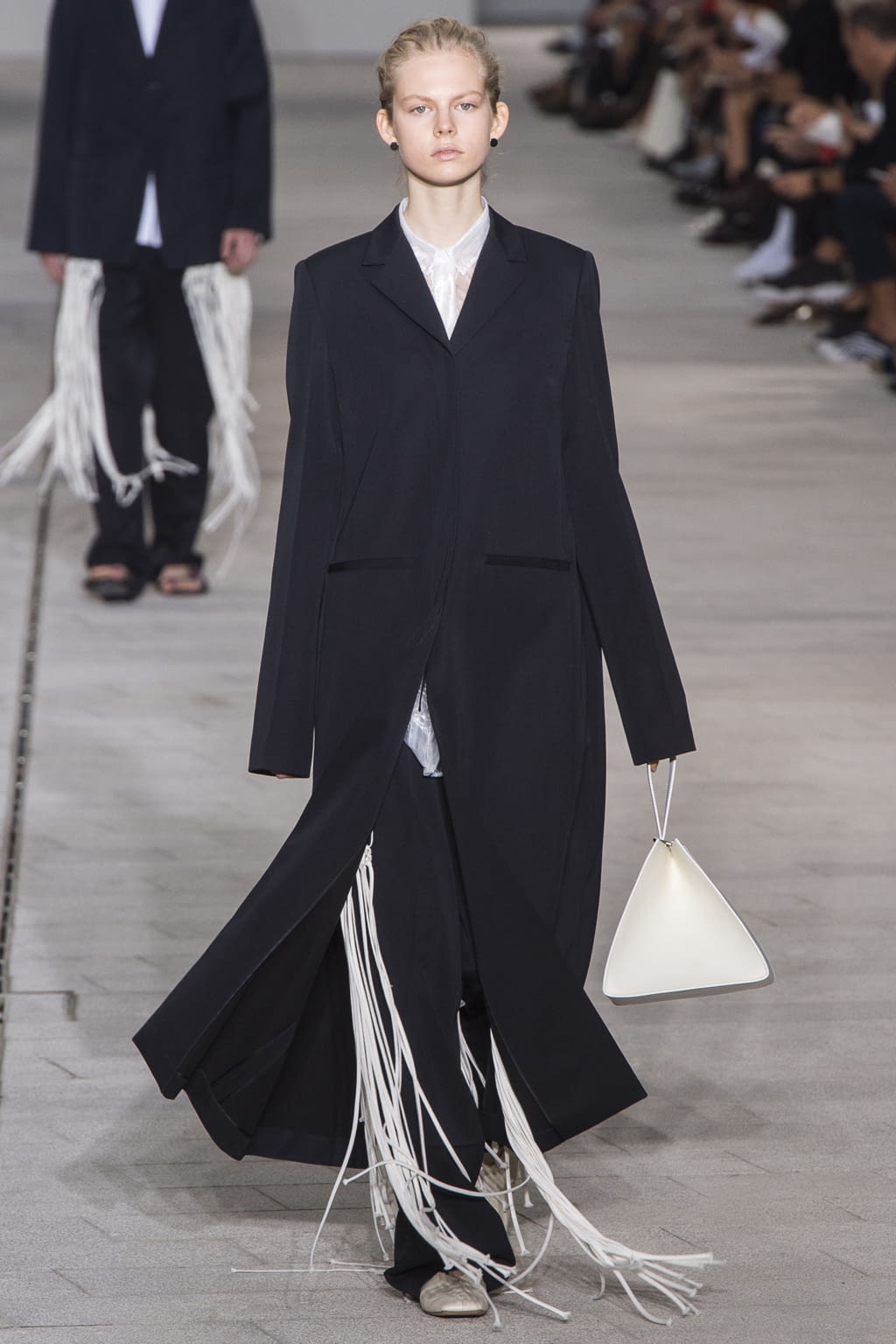 Fashion Week Milan Spring/Summer 2018 look 57 from the Jil Sander collection womenswear