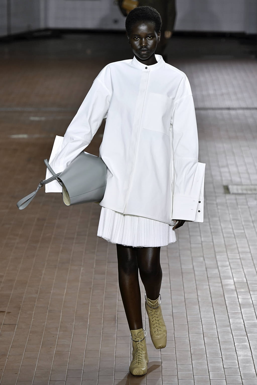 Fashion Week Milan Spring/Summer 2019 look 4 from the Jil Sander collection 女装
