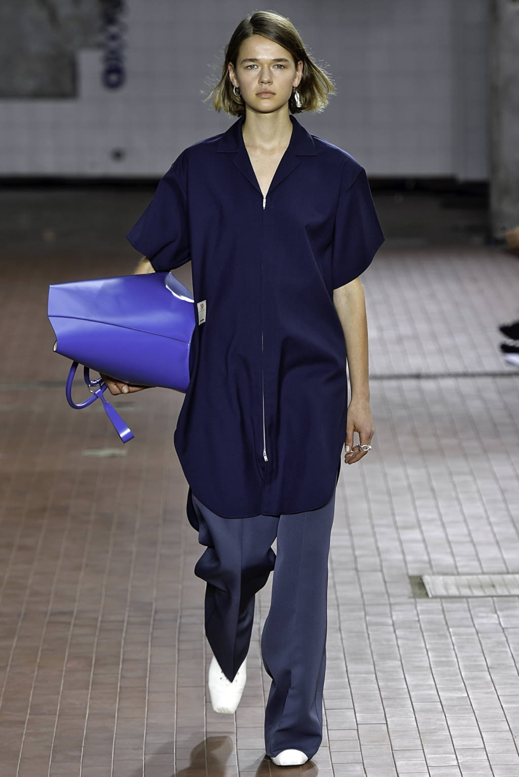 Fashion Week Milan Spring/Summer 2019 look 6 from the Jil Sander collection 女装