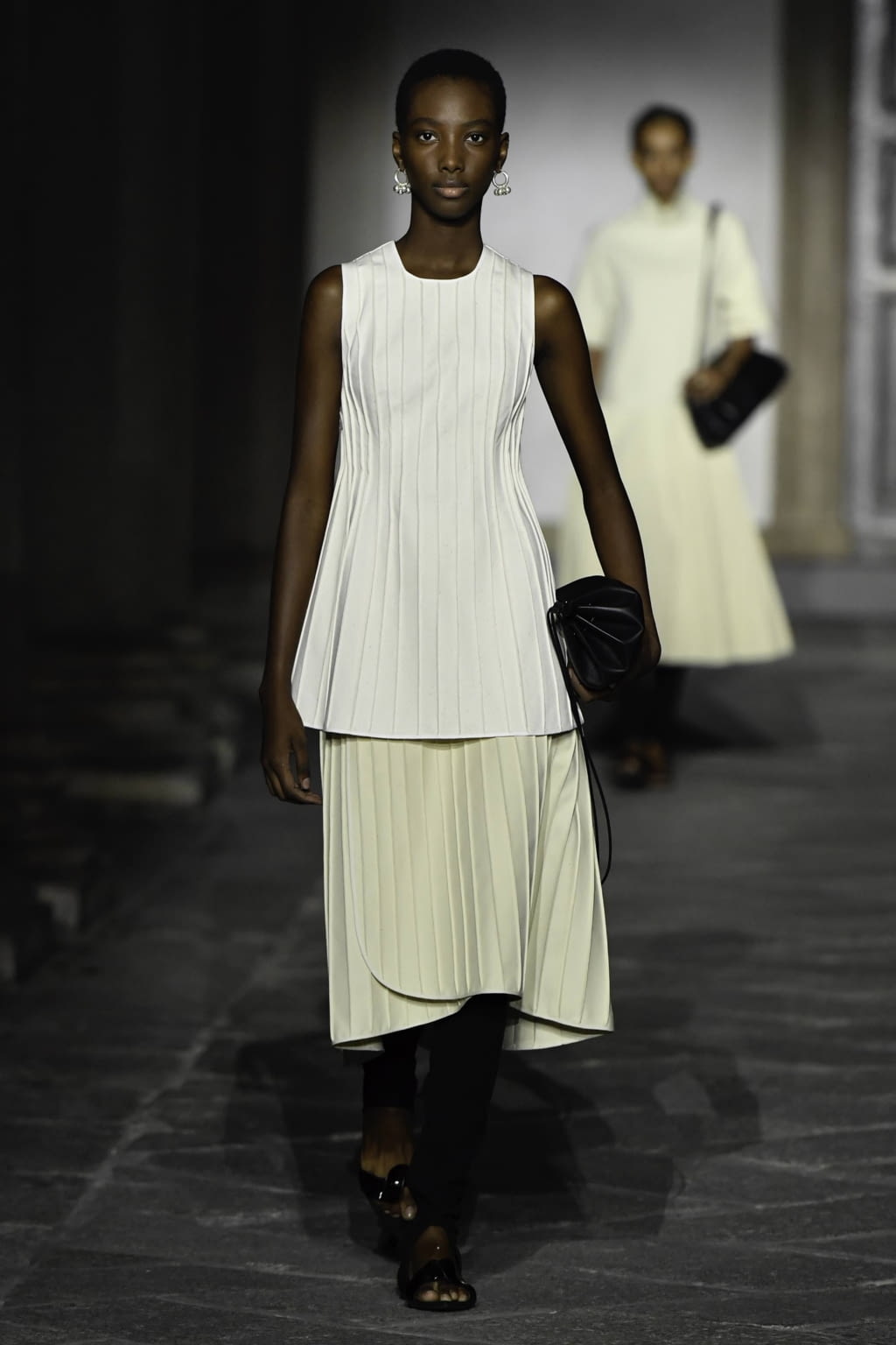 Fashion Week Milan Spring/Summer 2020 look 21 from the Jil Sander collection womenswear
