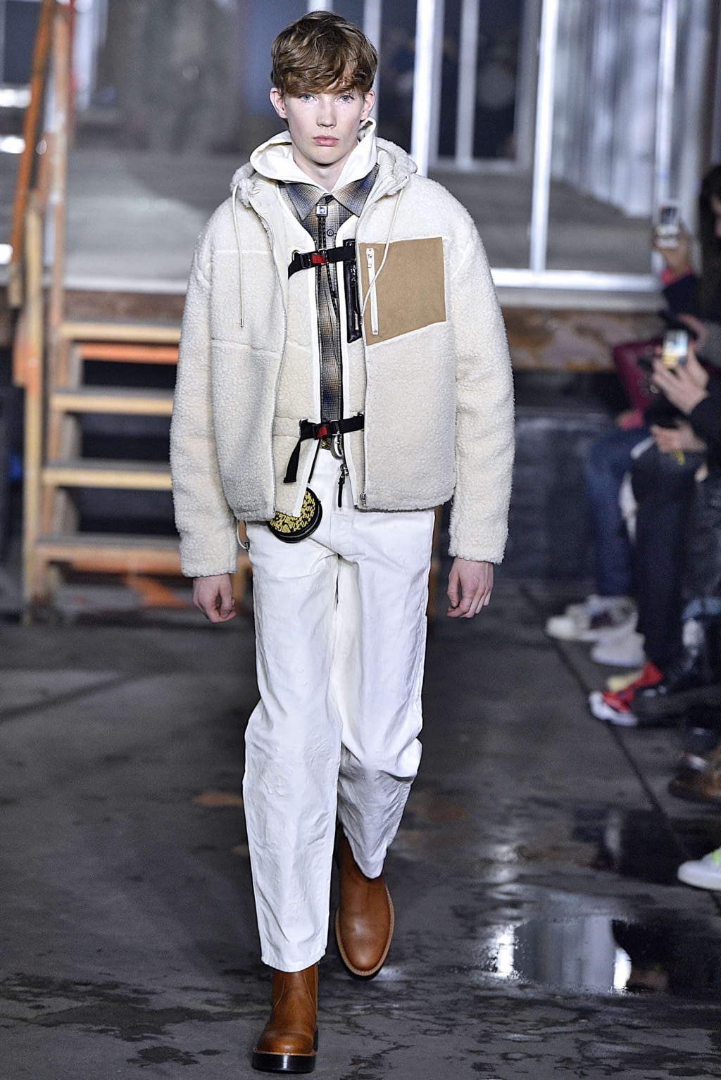 Fashion Week New York Fall/Winter 2019 look 7 from the John Elliott collection 女装
