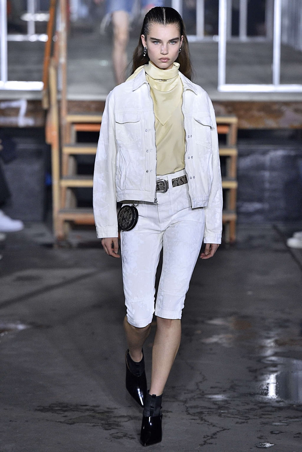 Fashion Week New York Fall/Winter 2019 look 15 from the John Elliott collection 女装
