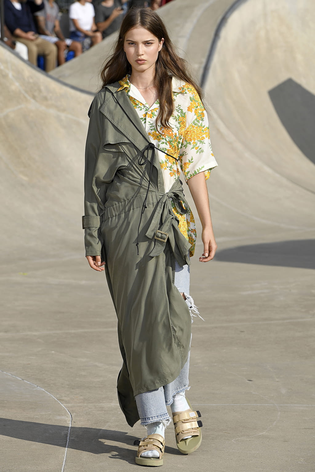 Fashion Week New York Spring/Summer 2019 look 26 from the John Elliott collection 女装