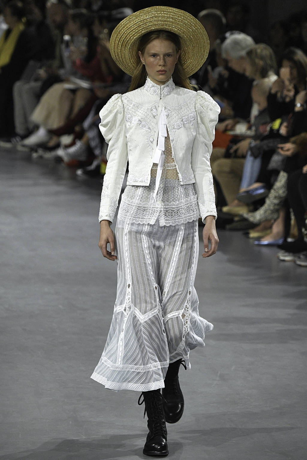 John Galliano S/S19 womenswear #13 - Tagwalk: The Fashion Search