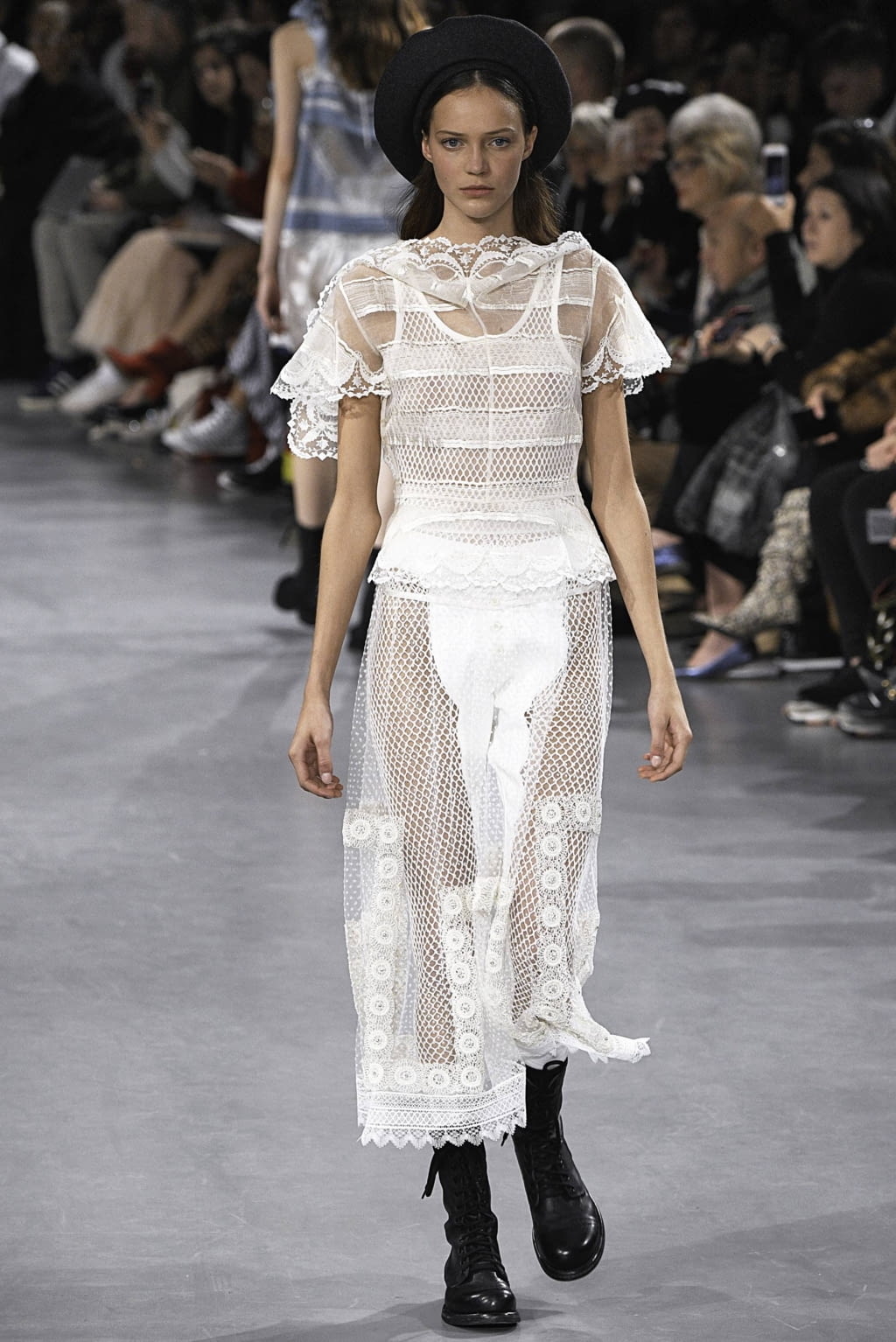 Fashion Week Paris Spring/Summer 2019 look 32 from the John Galliano collection womenswear