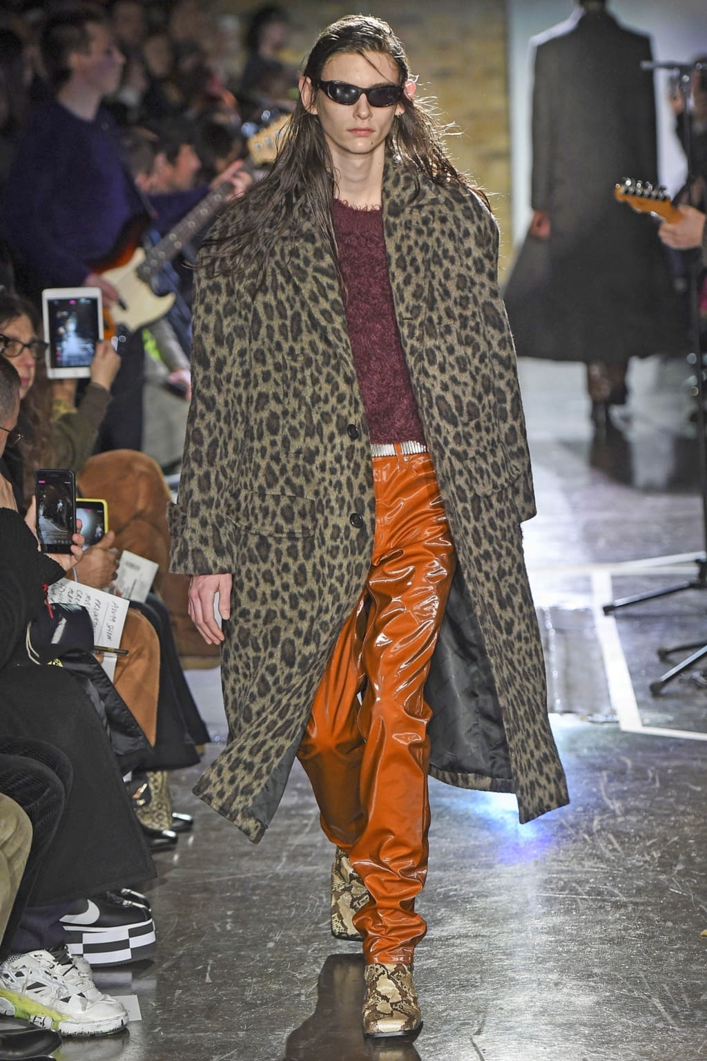 Fashion Week London Fall/Winter 2019 look 29 from the John Lawrence Sullivan collection 男装