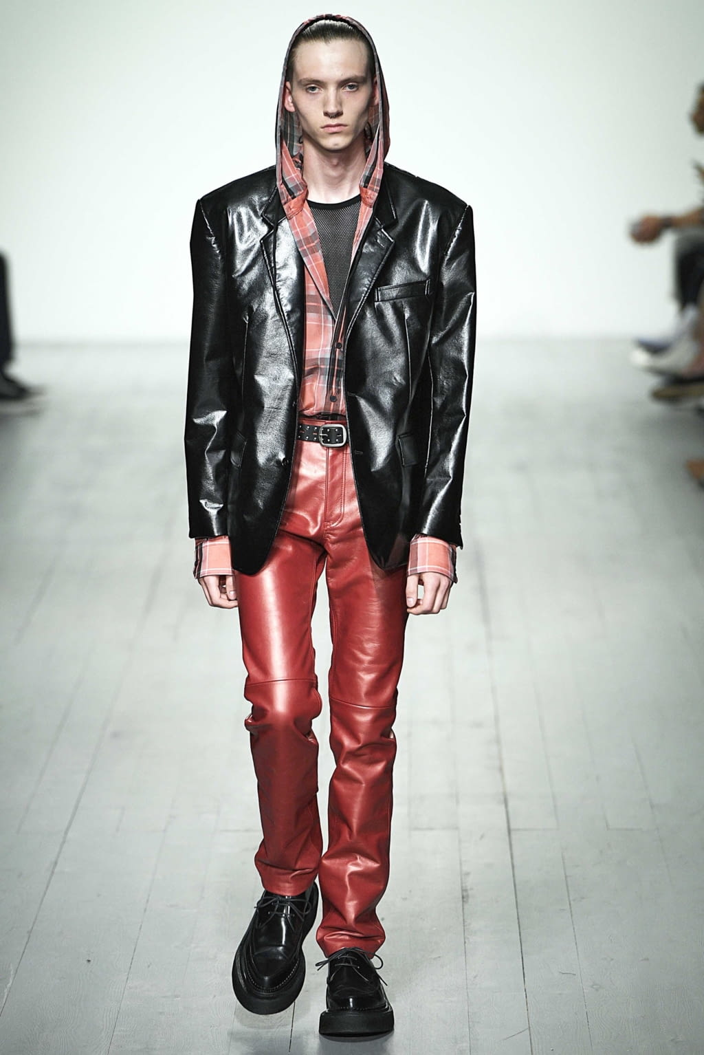 Fashion Week London Spring/Summer 2019 look 13 from the John Lawrence Sullivan collection menswear