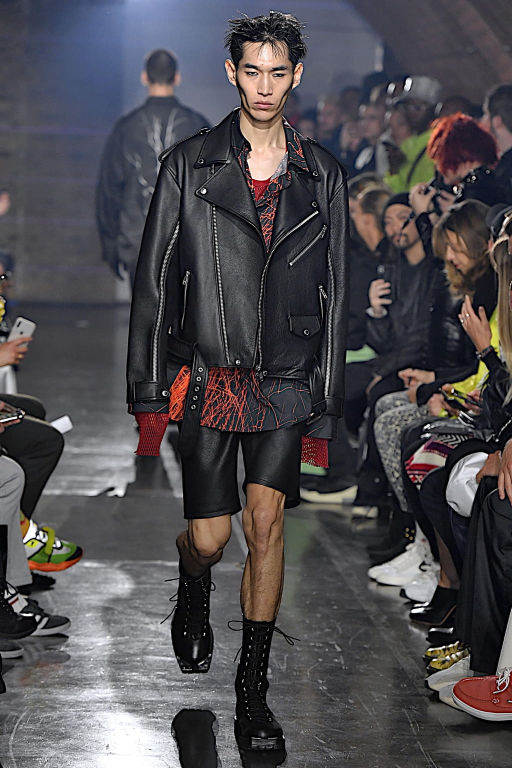 Fashion Week London Spring/Summer 2020 look 27 from the John Lawrence Sullivan collection 男装