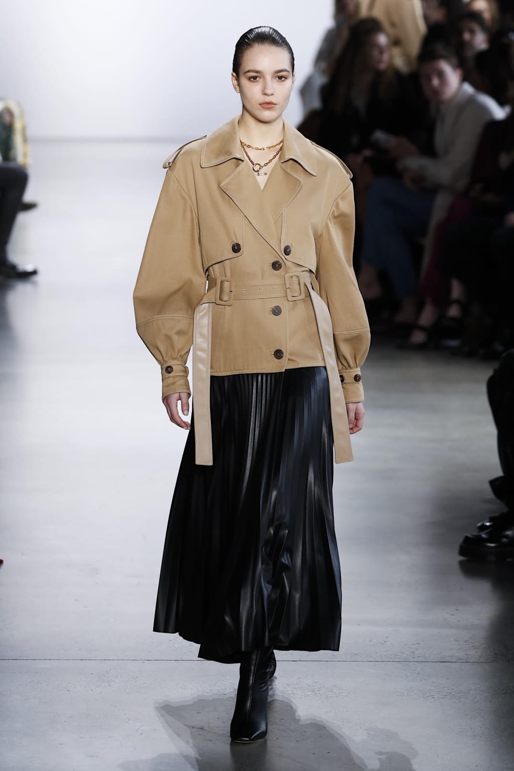 Fashion Week New York Fall/Winter 2020 look 15 from the Simkhai collection womenswear