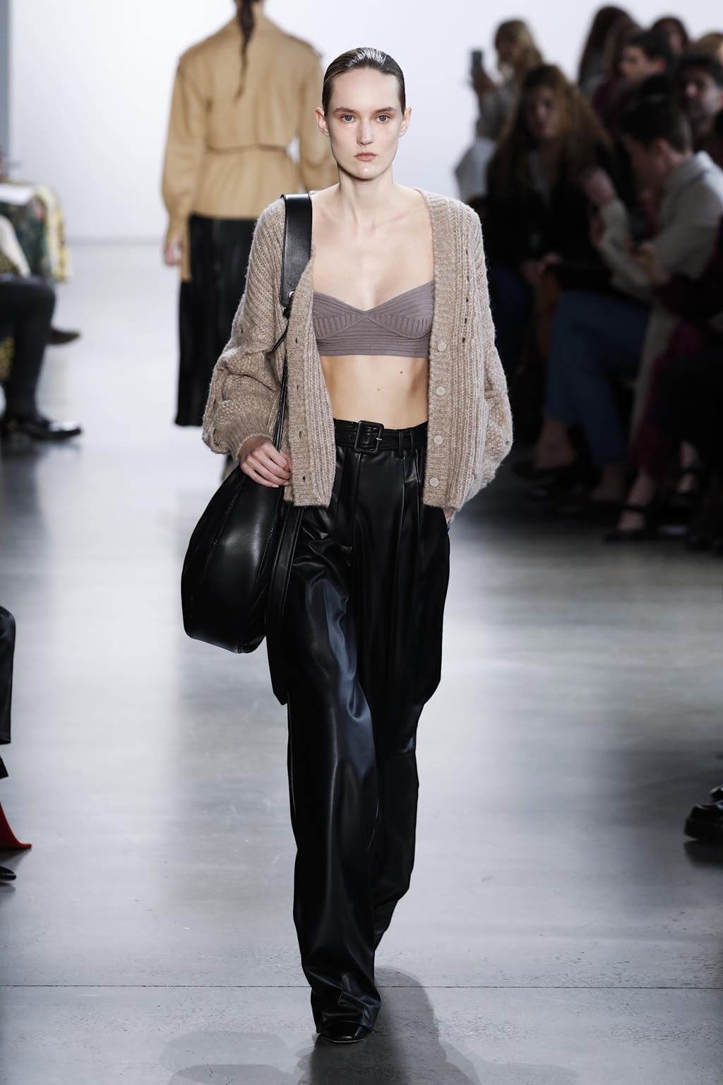 Fashion Week New York Fall/Winter 2020 look 17 de la collection Simkhai womenswear