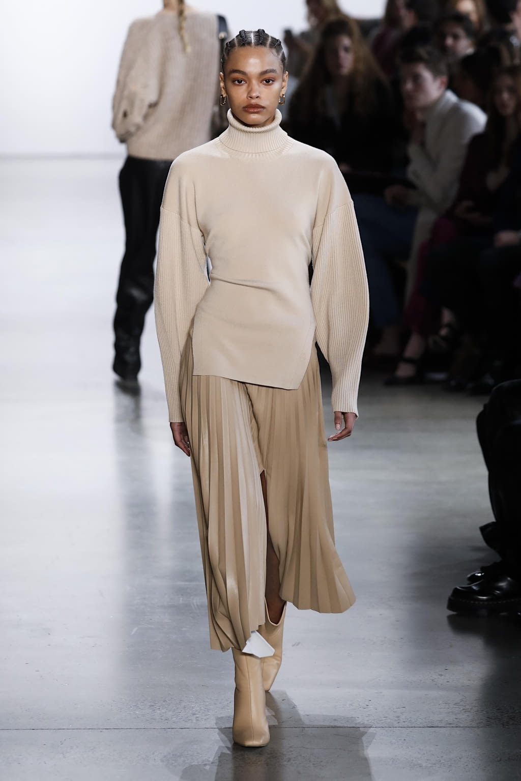 Fashion Week New York Fall/Winter 2020 look 19 from the Simkhai collection womenswear