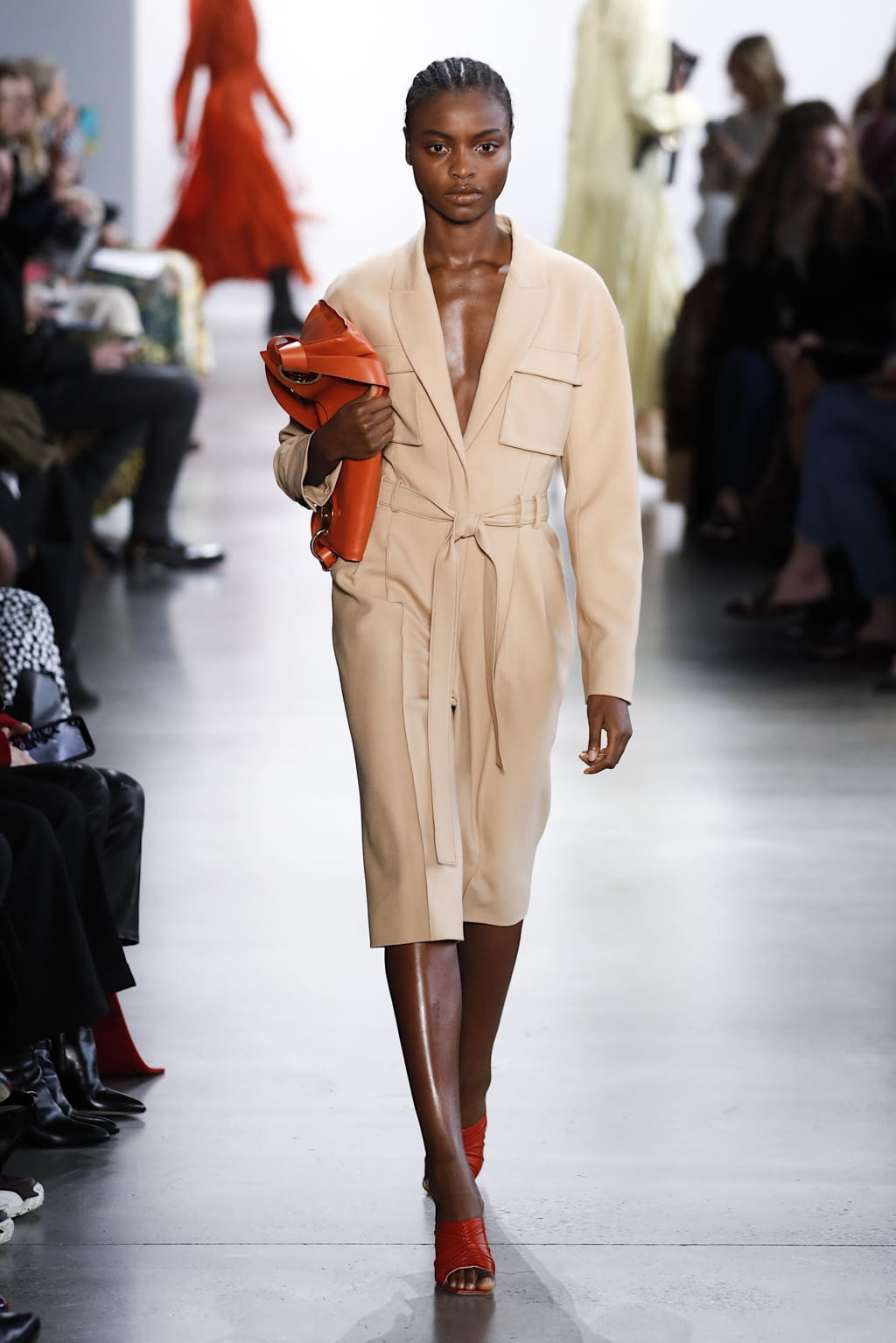 Fashion Week New York Fall/Winter 2020 look 22 from the Simkhai collection 女装