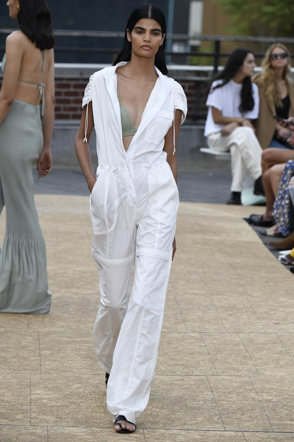 Fashion Week New York Spring/Summer 2020 look 21 from the Simkhai collection womenswear