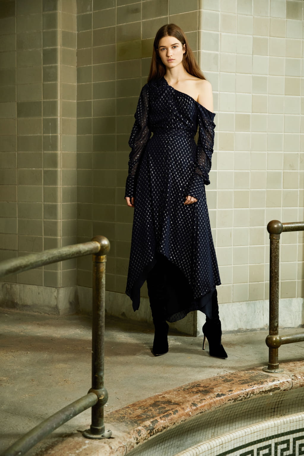 Fashion Week New York Pre-Fall 2018 look 17 from the Simkhai collection womenswear