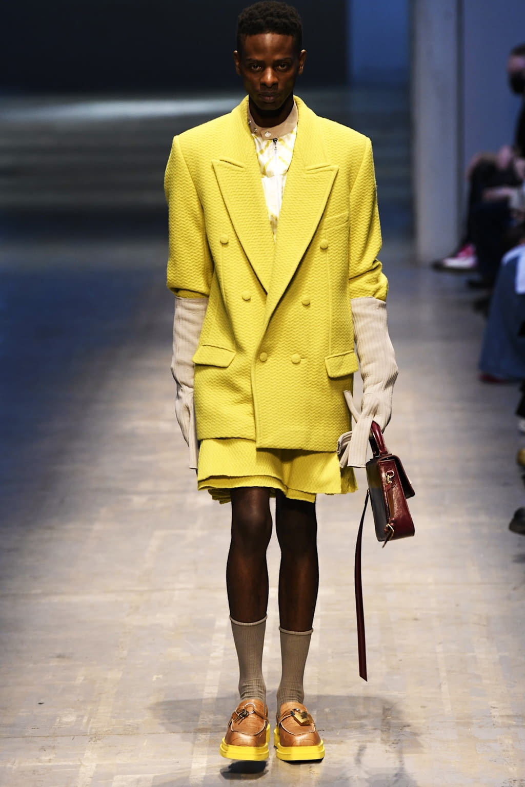 Fashion Week Milan Fall/Winter 2022 look 32 from the Jordanluca collection 男装