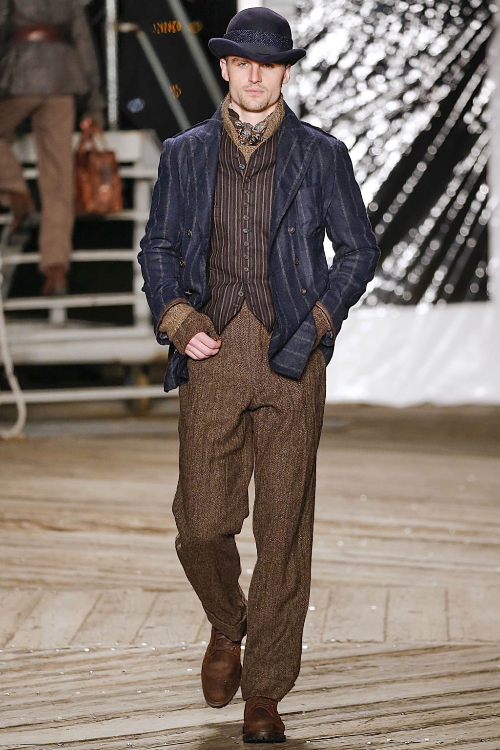 Fashion Week New York Fall/Winter 2019 look 30 from the Joseph Abboud collection menswear