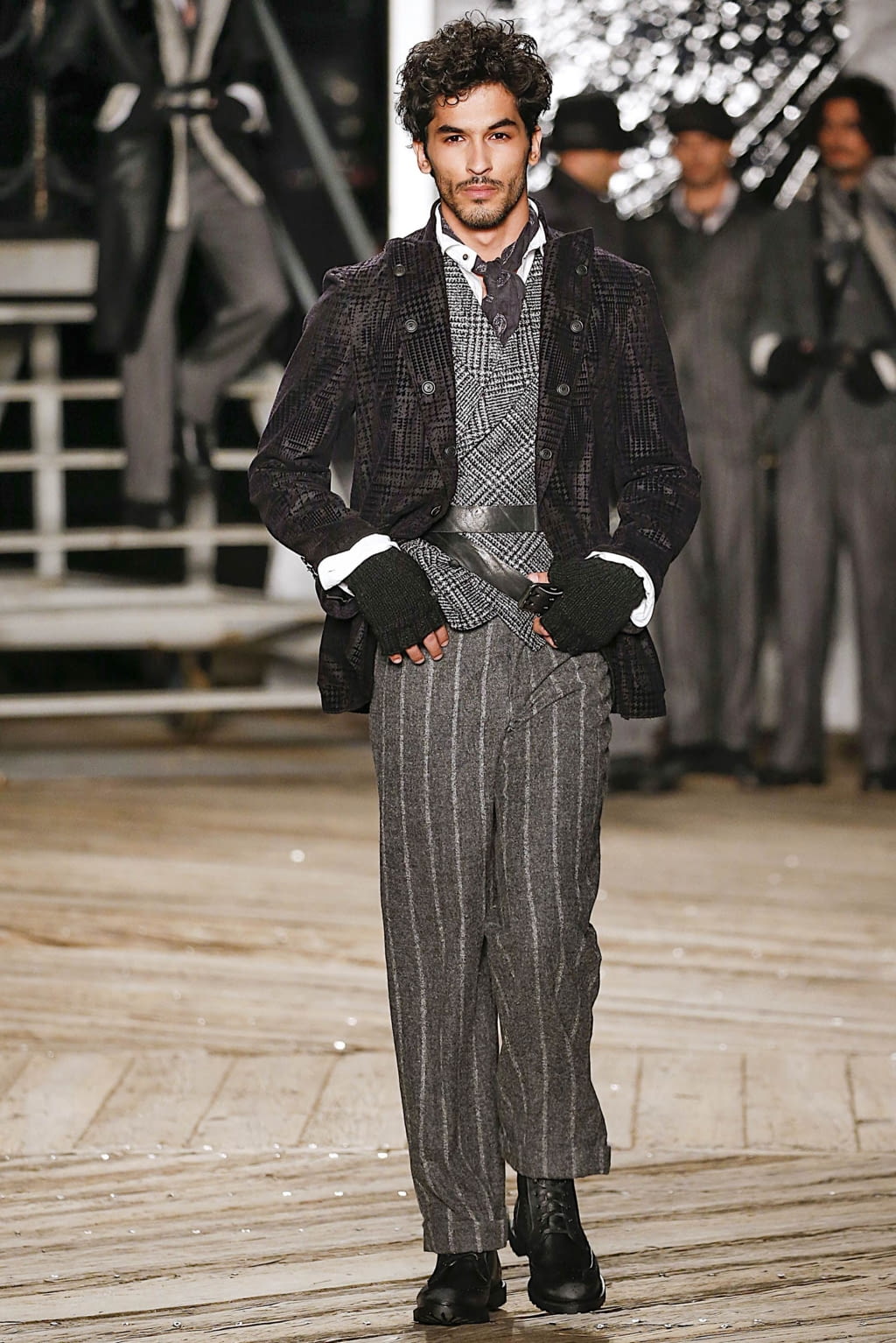 Fashion Week New York Fall/Winter 2019 look 52 from the Joseph Abboud collection menswear