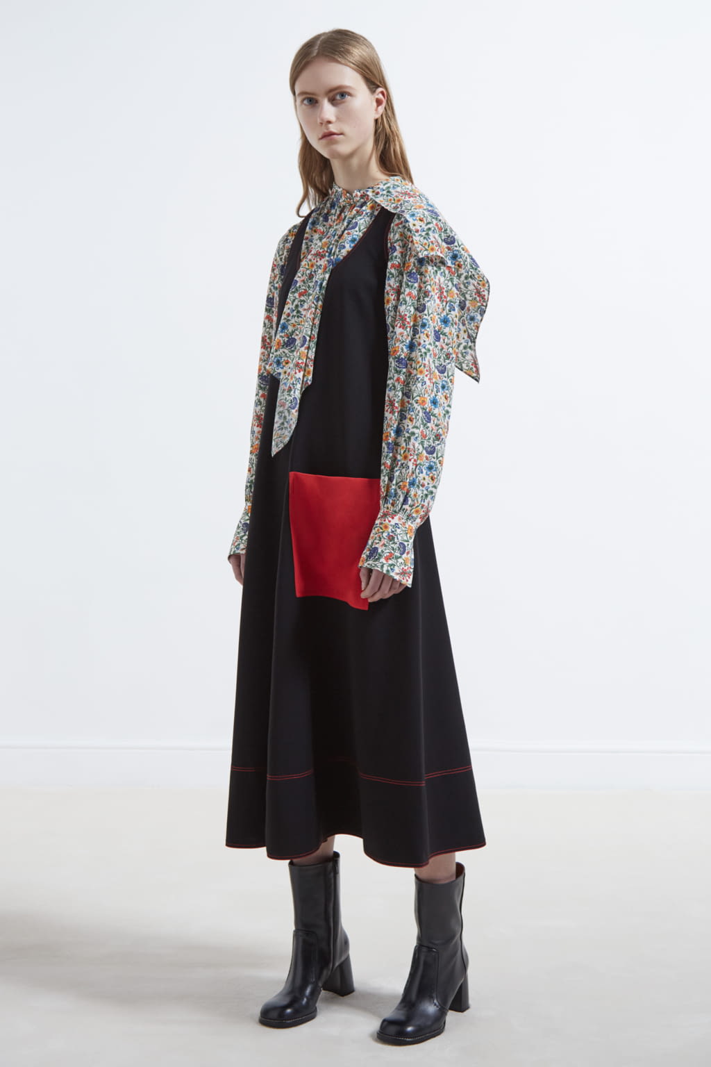 Fashion Week London Pre-Fall 2017 look 16 from the Joseph collection 女装