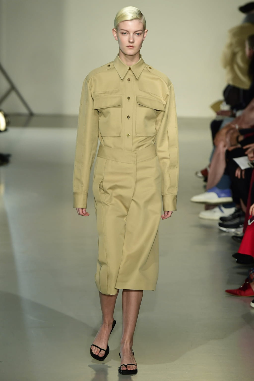 Fashion Week London Spring/Summer 2018 look 38 from the Joseph collection womenswear