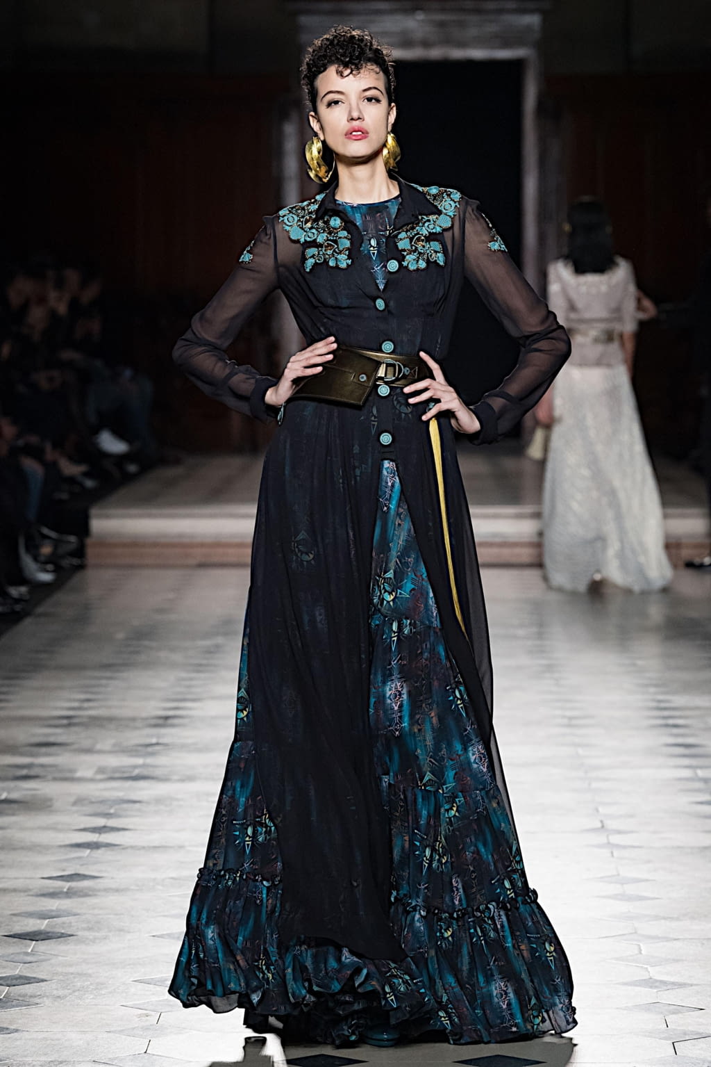 Fashion Week Paris Spring/Summer 2020 look 15 from the Julien Fournié collection couture