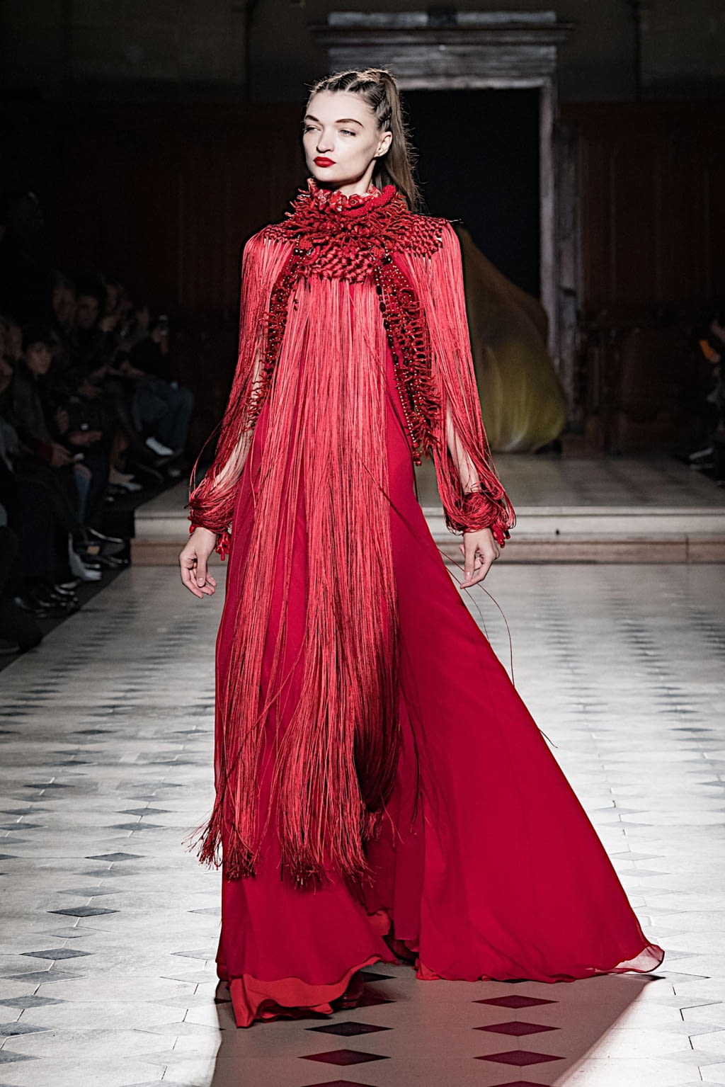 Fashion Week Paris Spring/Summer 2020 look 27 from the Julien Fournié collection couture