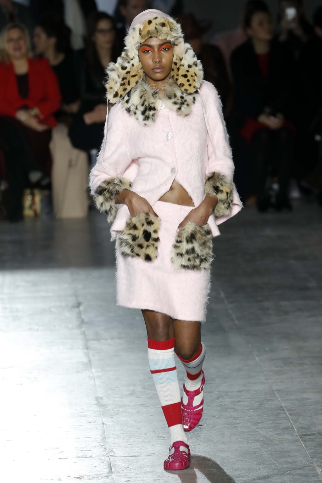 Fashion Week Paris Fall/Winter 2018 look 14 de la collection Junko Shimada womenswear