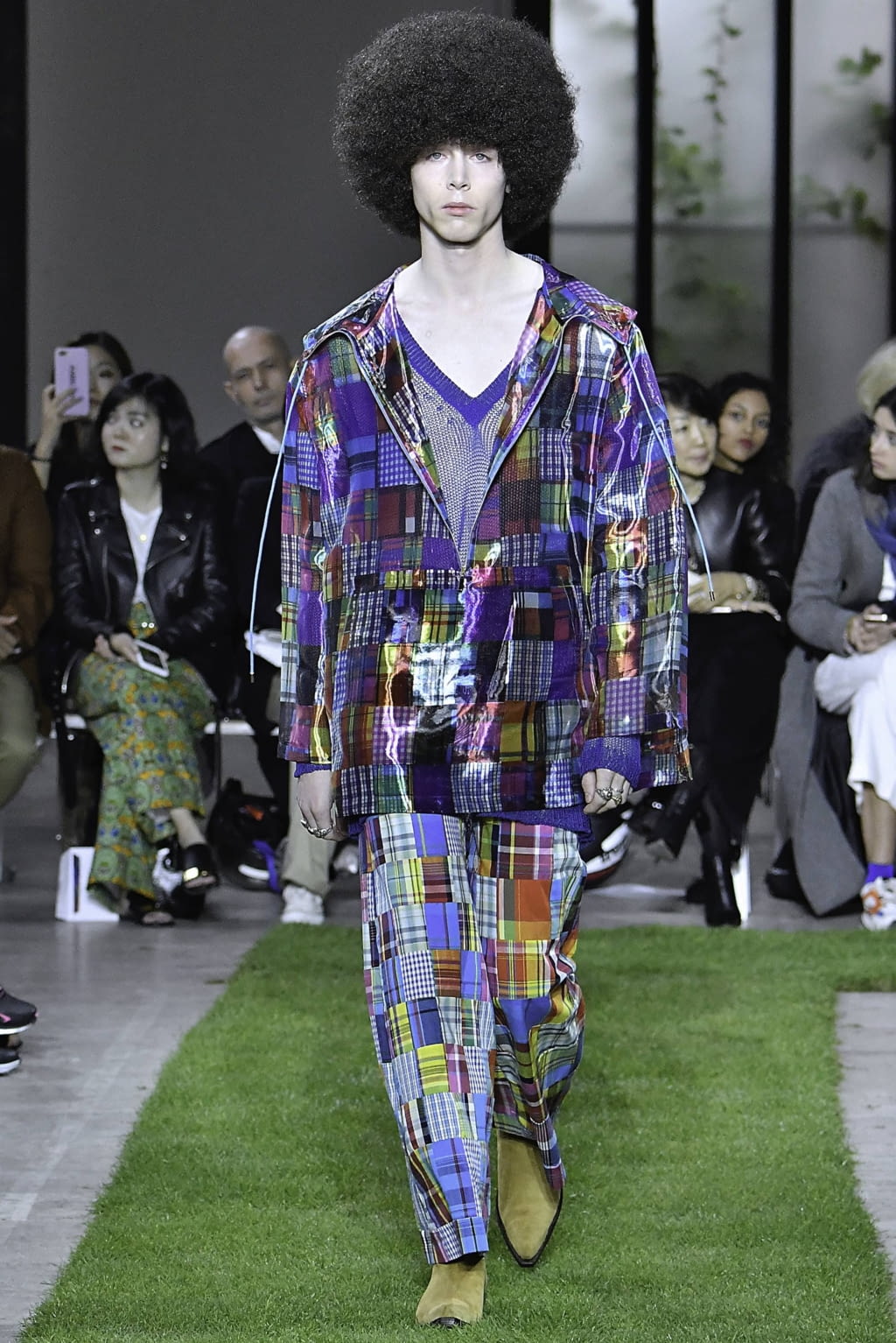 Fashion Week Paris Spring/Summer 2019 look 8 de la collection Junko Shimada womenswear