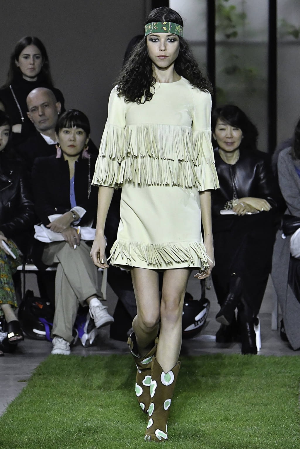 Fashion Week Paris Spring/Summer 2019 look 23 de la collection Junko Shimada womenswear