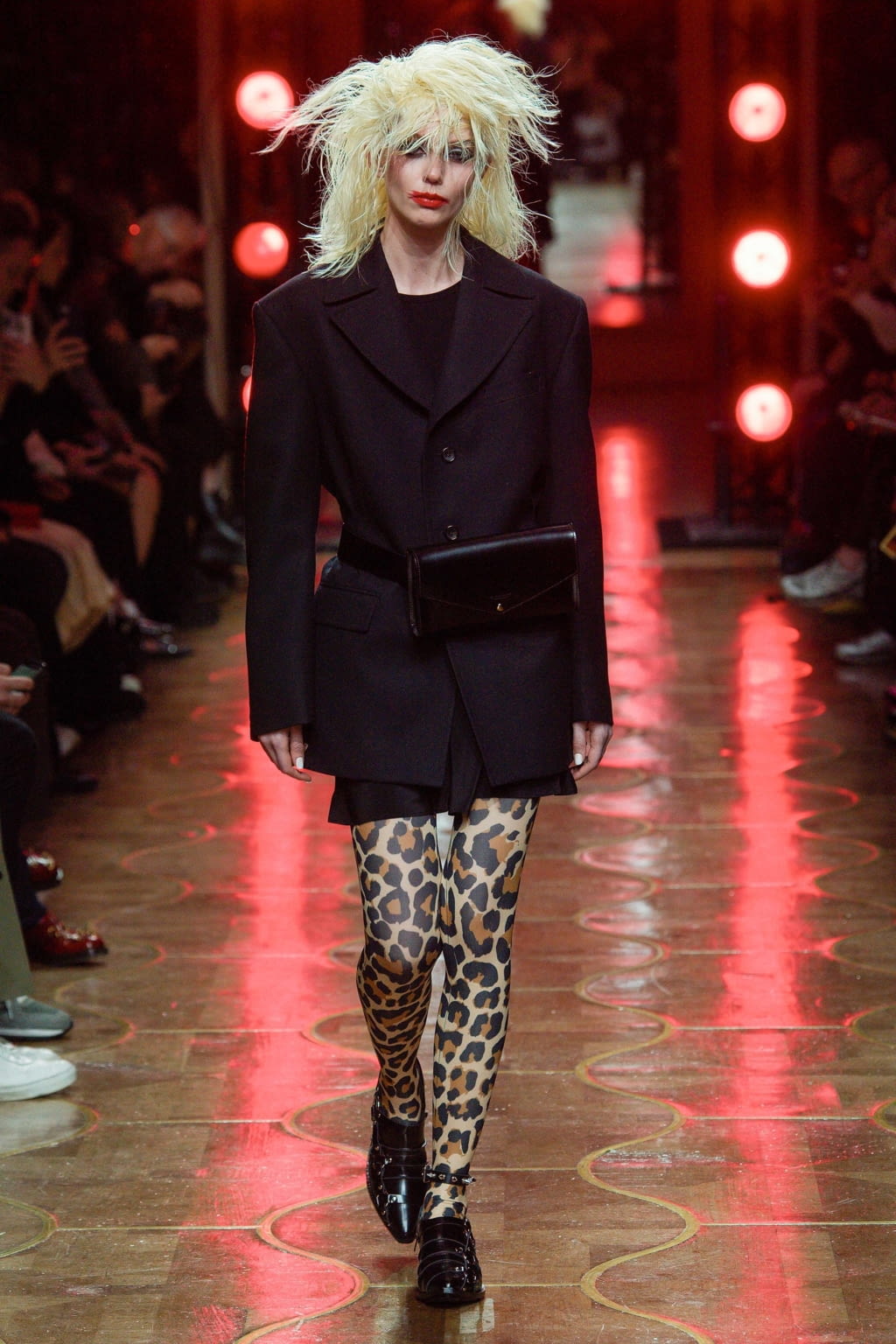 Fashion Week Paris Fall/Winter 2020 look 9 from the Junya Watanabe collection womenswear