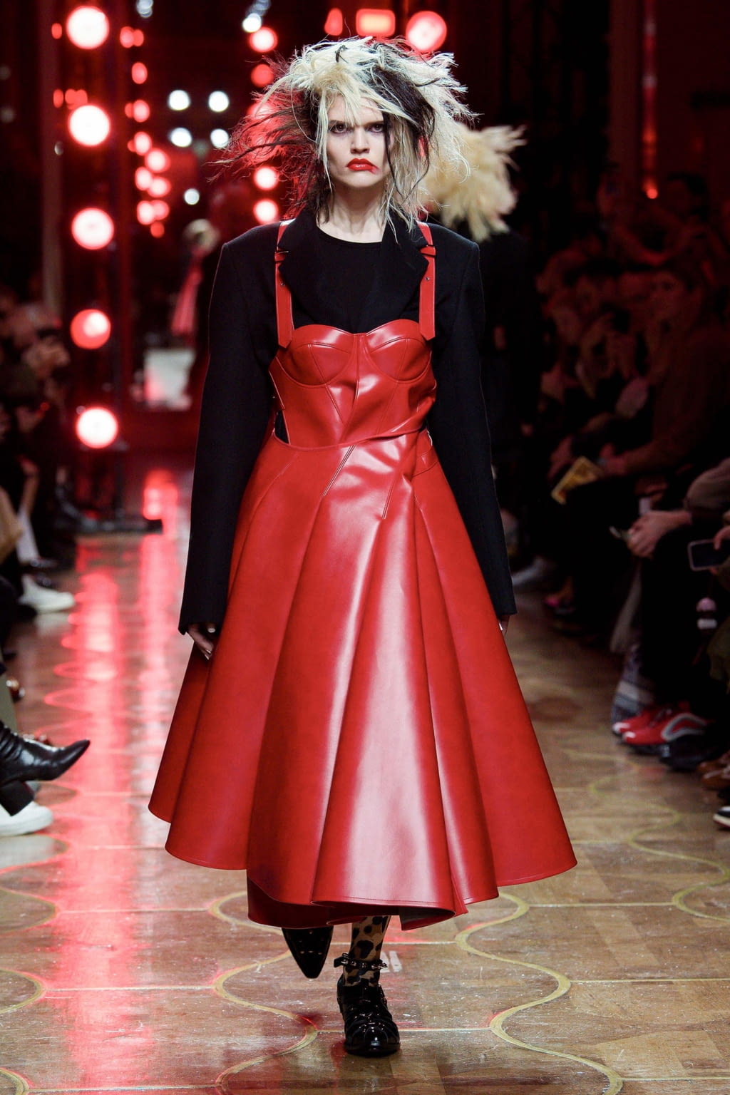 Fashion Week Paris Fall/Winter 2020 look 10 de la collection Junya Watanabe womenswear