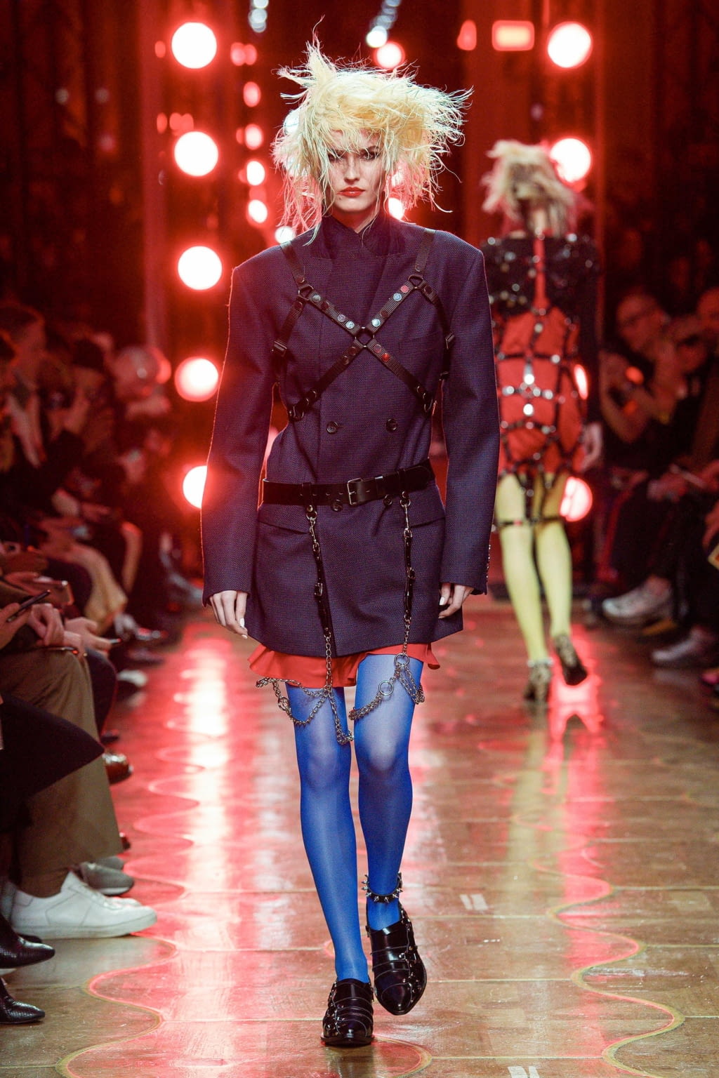 Fashion Week Paris Fall/Winter 2020 look 15 from the Junya Watanabe collection womenswear