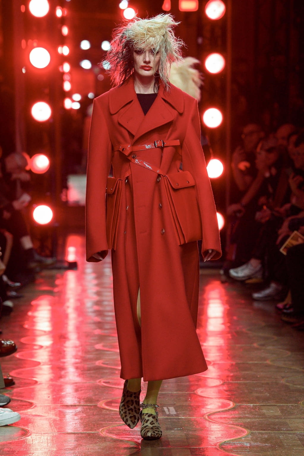 Fashion Week Paris Fall/Winter 2020 look 27 from the Junya Watanabe collection 女装