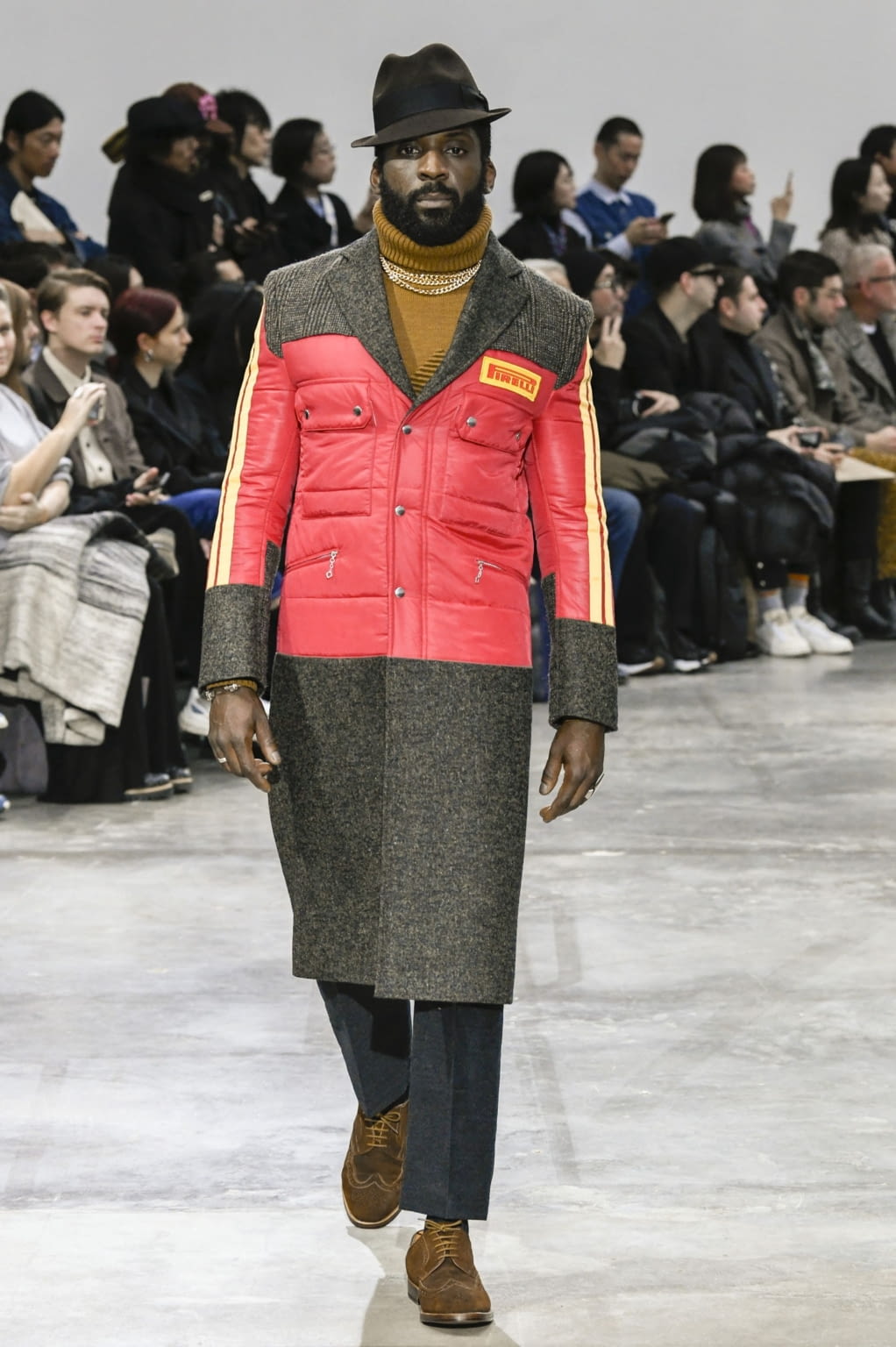 Fashion Week Paris Fall/Winter 2020 look 8 from the Junya Watanabe collection menswear