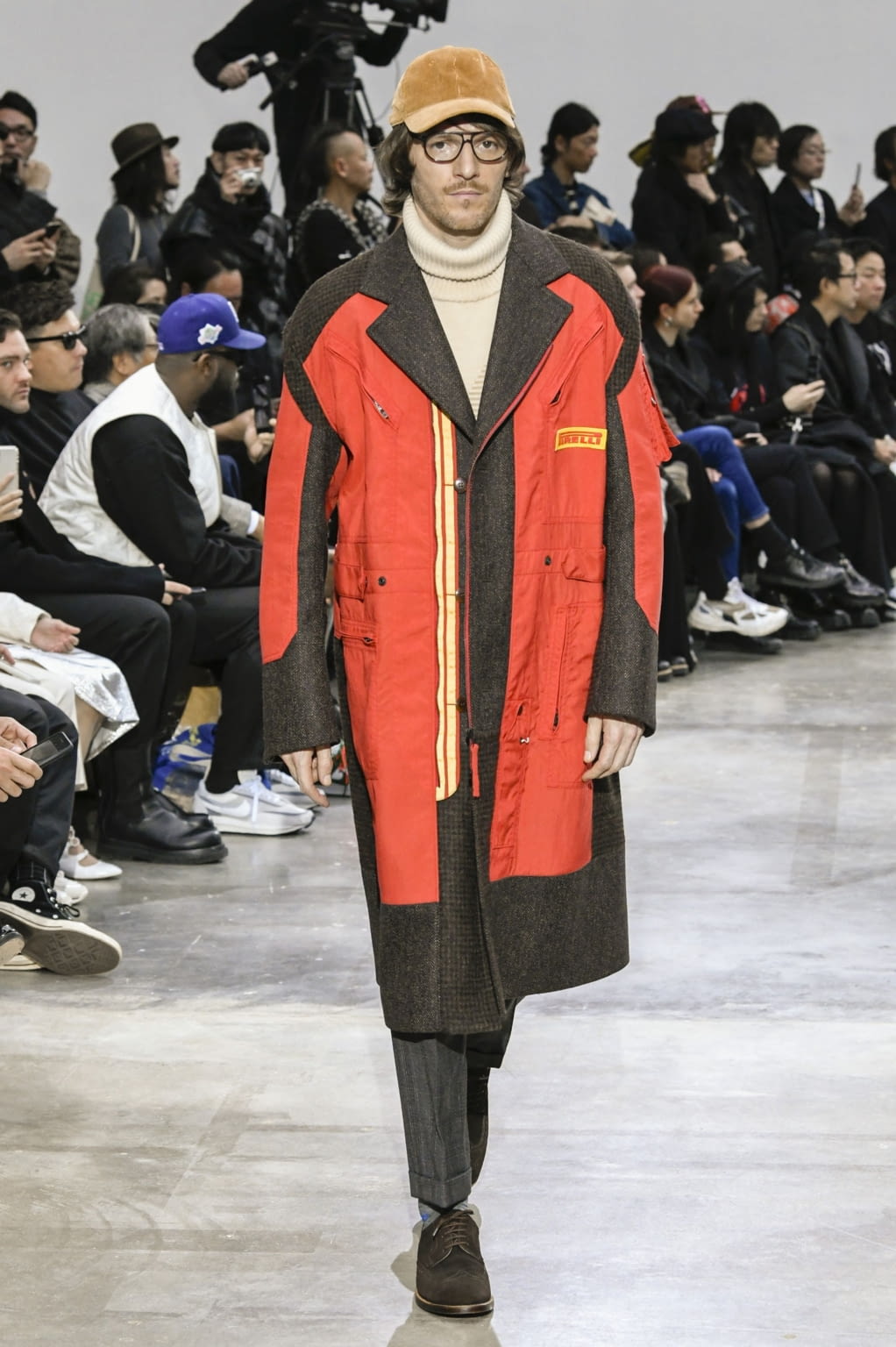 Fashion Week Paris Fall/Winter 2020 look 14 from the Junya Watanabe collection menswear