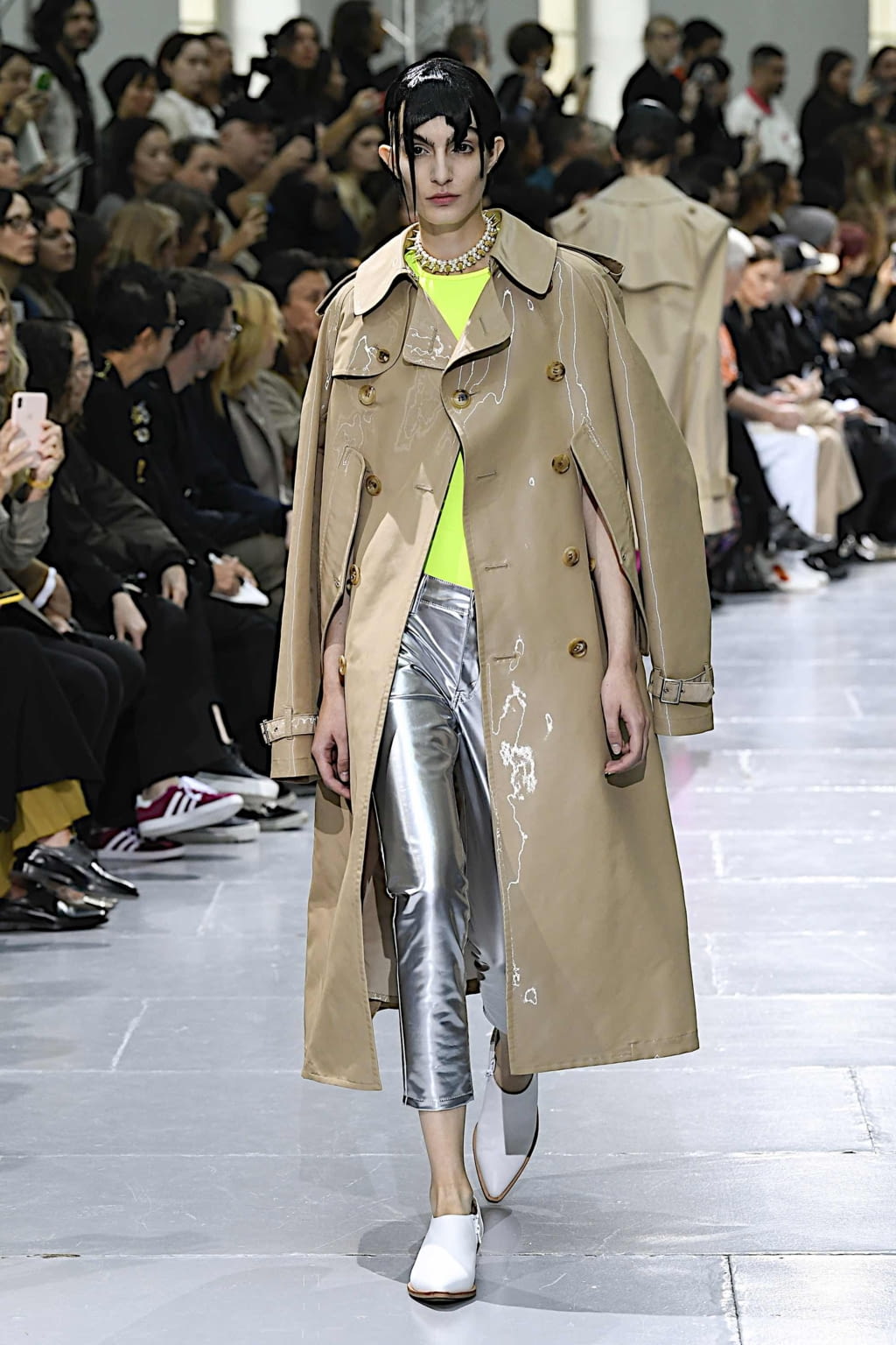 Fashion Week Paris Spring/Summer 2020 look 12 from the Junya Watanabe collection womenswear