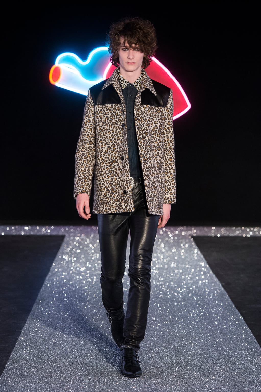 Fashion Week Milan Fall/Winter 2016 look 14 from the Just Cavalli collection 女装