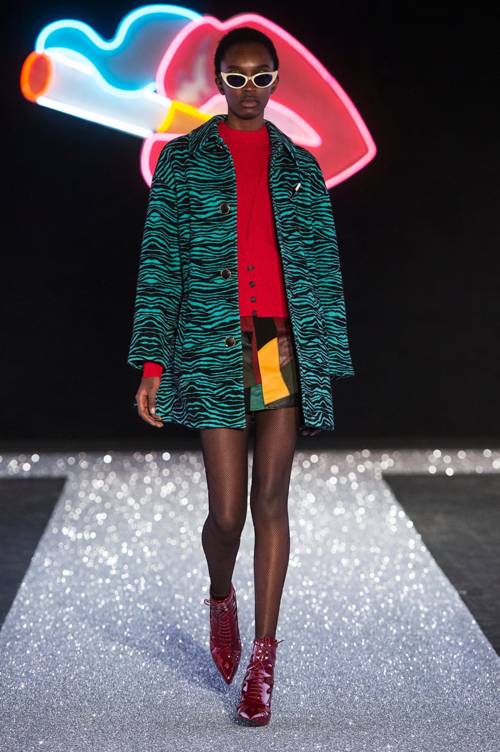 Fashion Week Milan Fall/Winter 2016 look 17 de la collection Just Cavalli womenswear