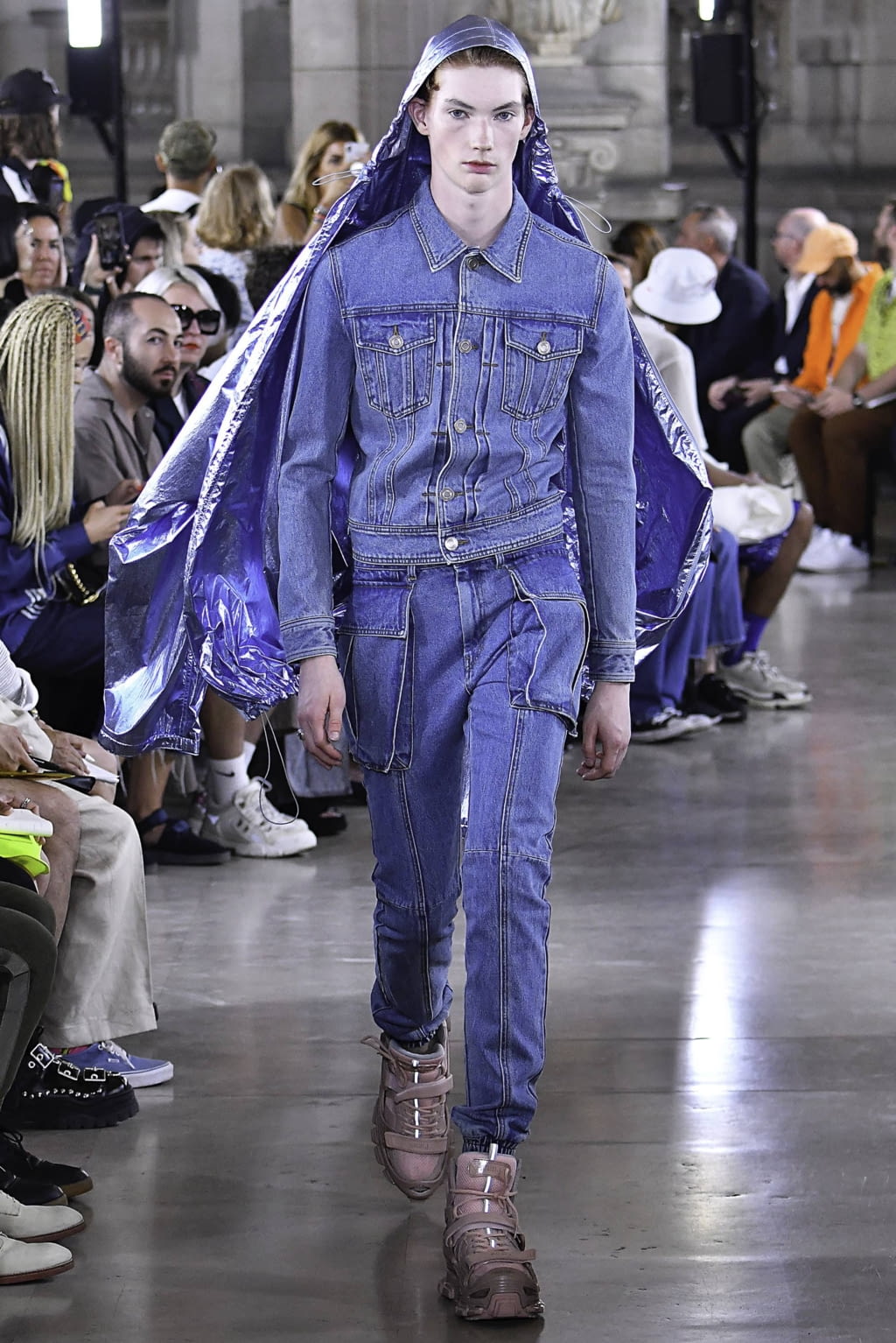 Fashion Week Paris Spring/Summer 2020 look 29 from the Juun.J collection menswear