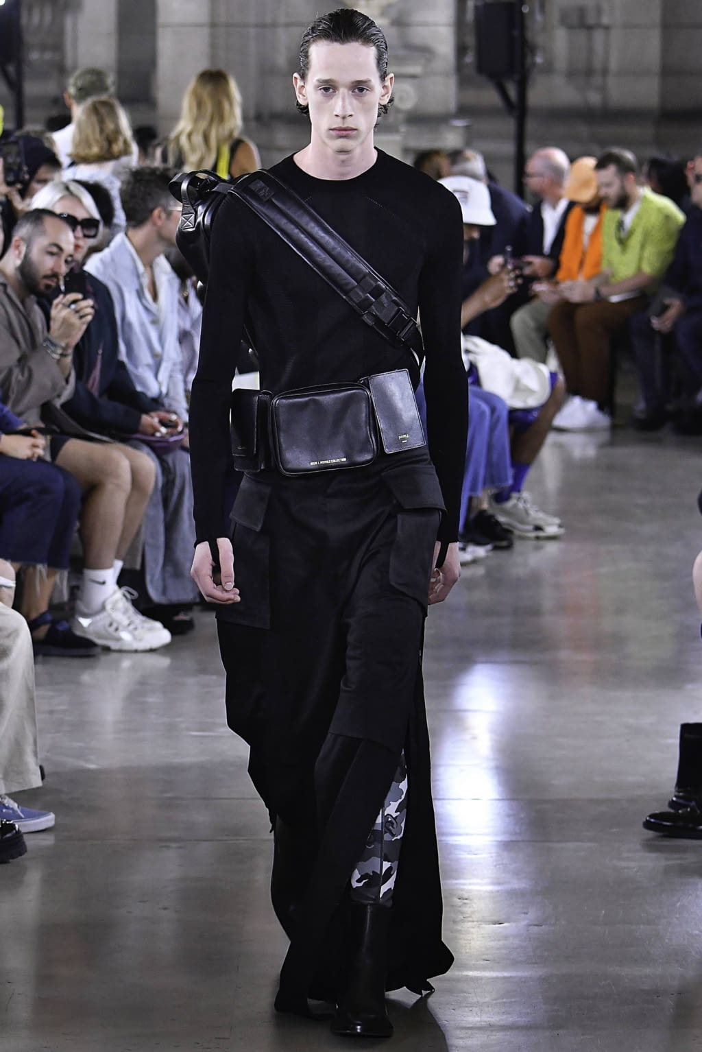 Fashion Week Paris Spring/Summer 2020 look 31 from the Juun.J collection 男装