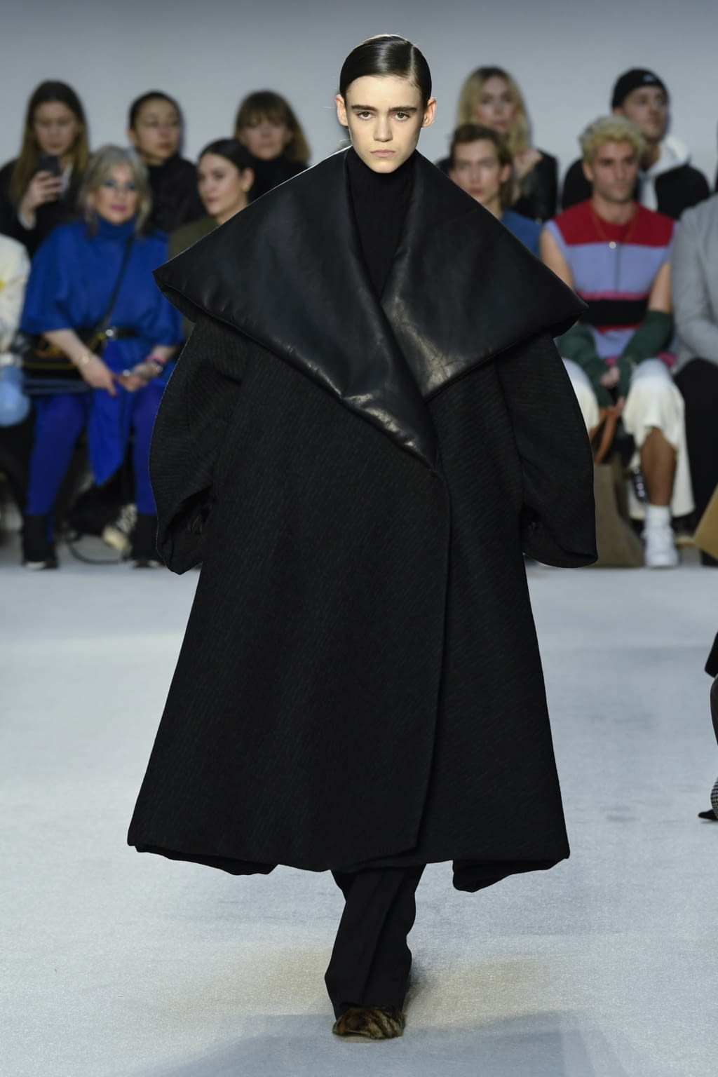 Fashion Week London Fall/Winter 2020 look 11 de la collection JW Anderson womenswear