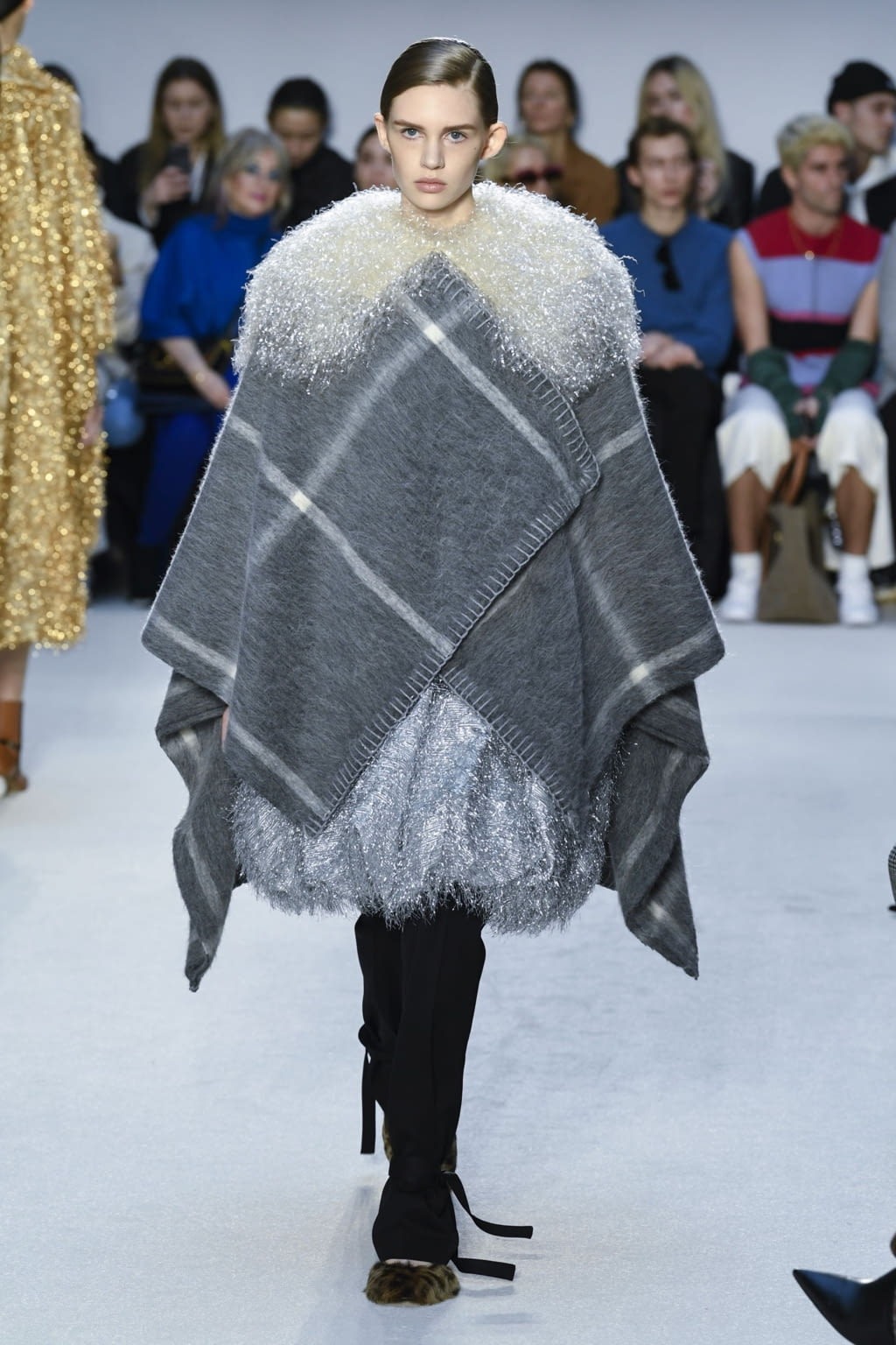 Fashion Week London Fall/Winter 2020 look 23 from the JW Anderson collection 女装