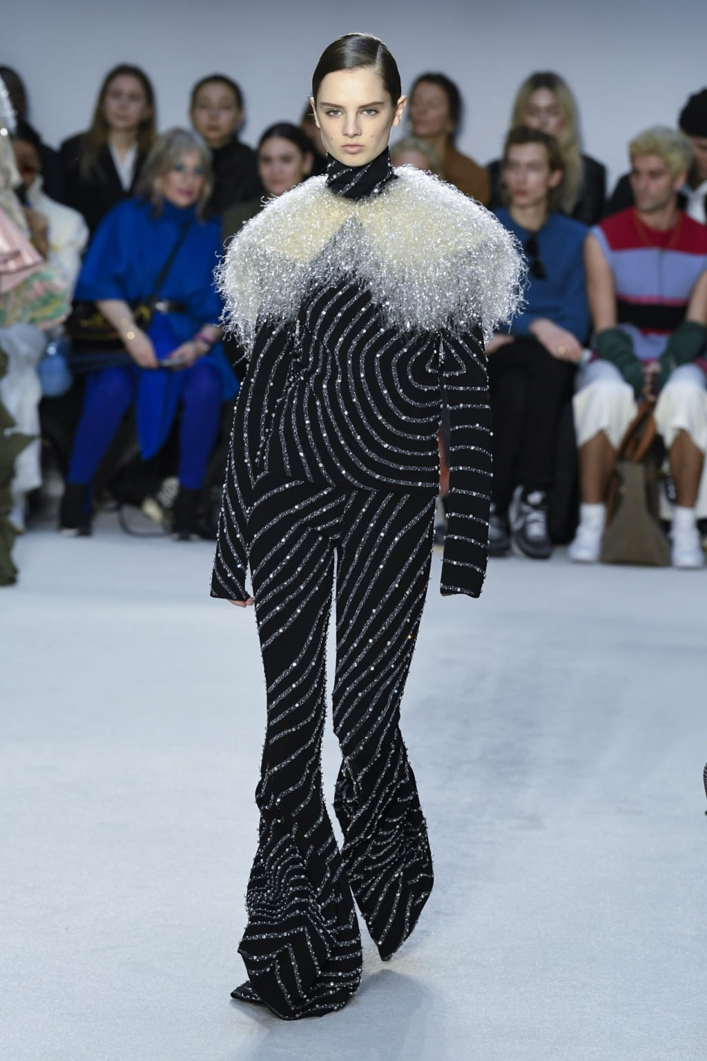 Fashion Week London Fall/Winter 2020 look 37 from the JW Anderson collection womenswear