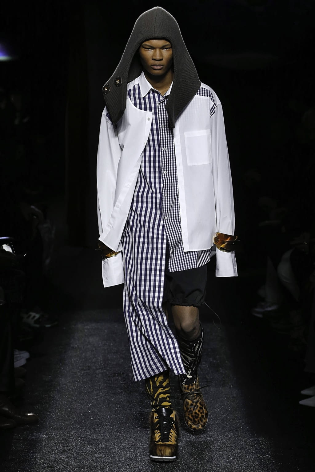 Fashion Week Paris Fall/Winter 2019 look 32 de la collection JW Anderson menswear