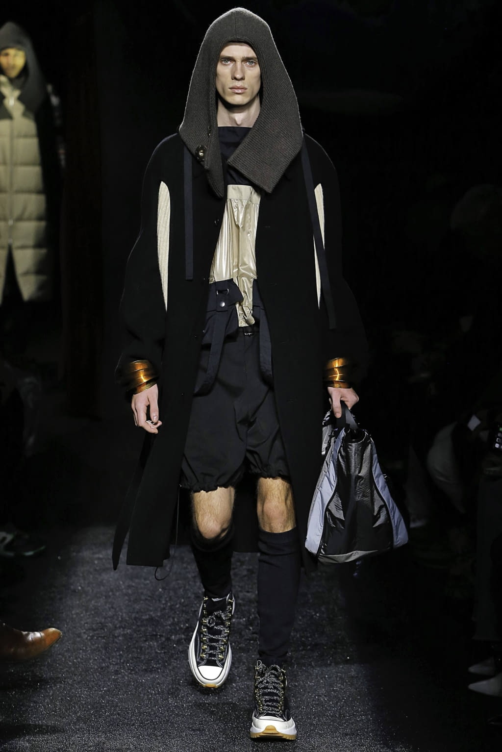 Fashion Week Paris Fall/Winter 2019 look 48 from the JW Anderson collection 男装