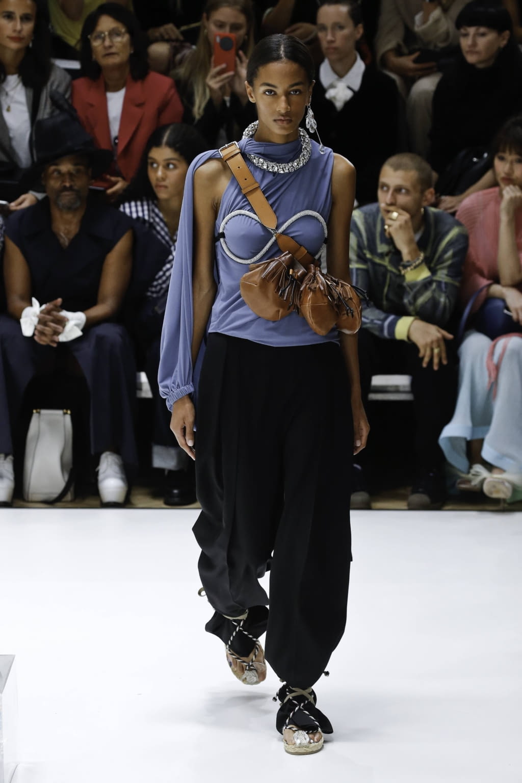 Fashion Week London Spring/Summer 2020 look 10 from the JW Anderson collection 女装