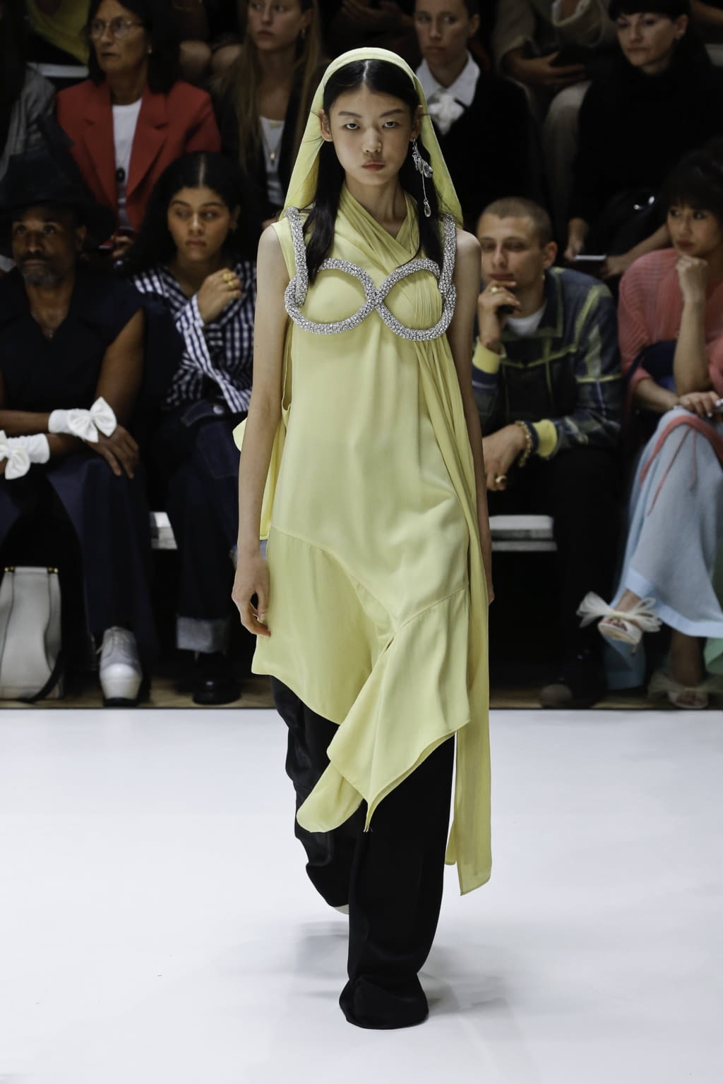 Fashion Week London Spring/Summer 2020 look 22 from the JW Anderson collection womenswear
