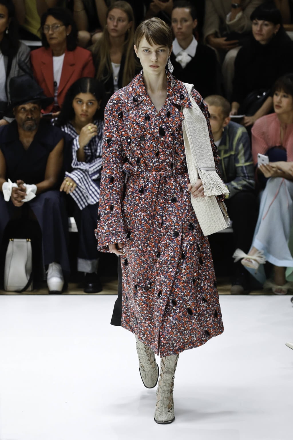 Fashion Week London Spring/Summer 2020 look 38 from the JW Anderson collection womenswear