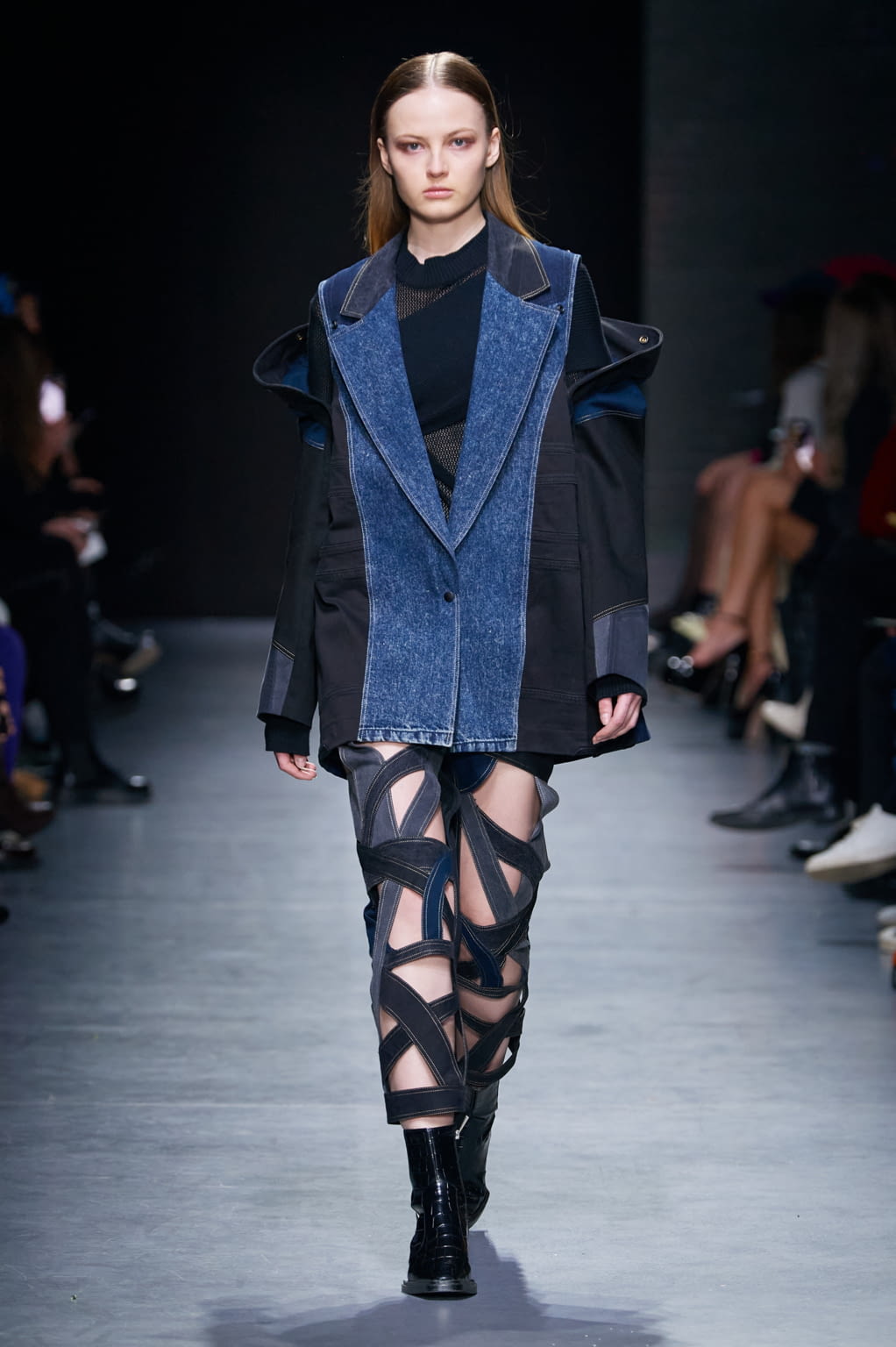 Fashion Week Milan Fall/Winter 2022 look 28 from the BUDAPEST SELECT collection womenswear