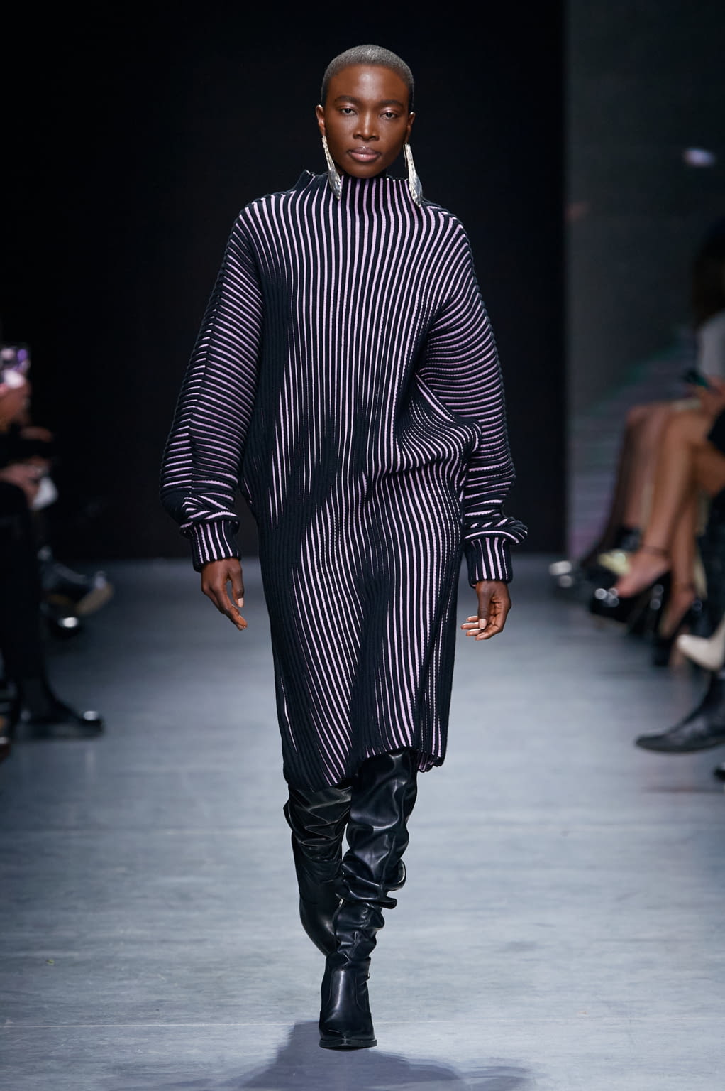Fashion Week Milan Fall/Winter 2022 look 29 from the BUDAPEST SELECT collection womenswear
